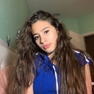 Meet your Posher, Jeslymar